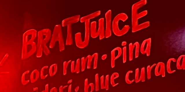 Poshmark banner for @screaming